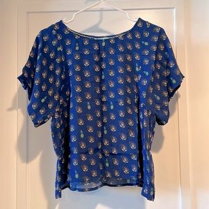 Anthropologie Maeve Women’s Cropped Top Blouse Shirt Blue Pineapple Size Small